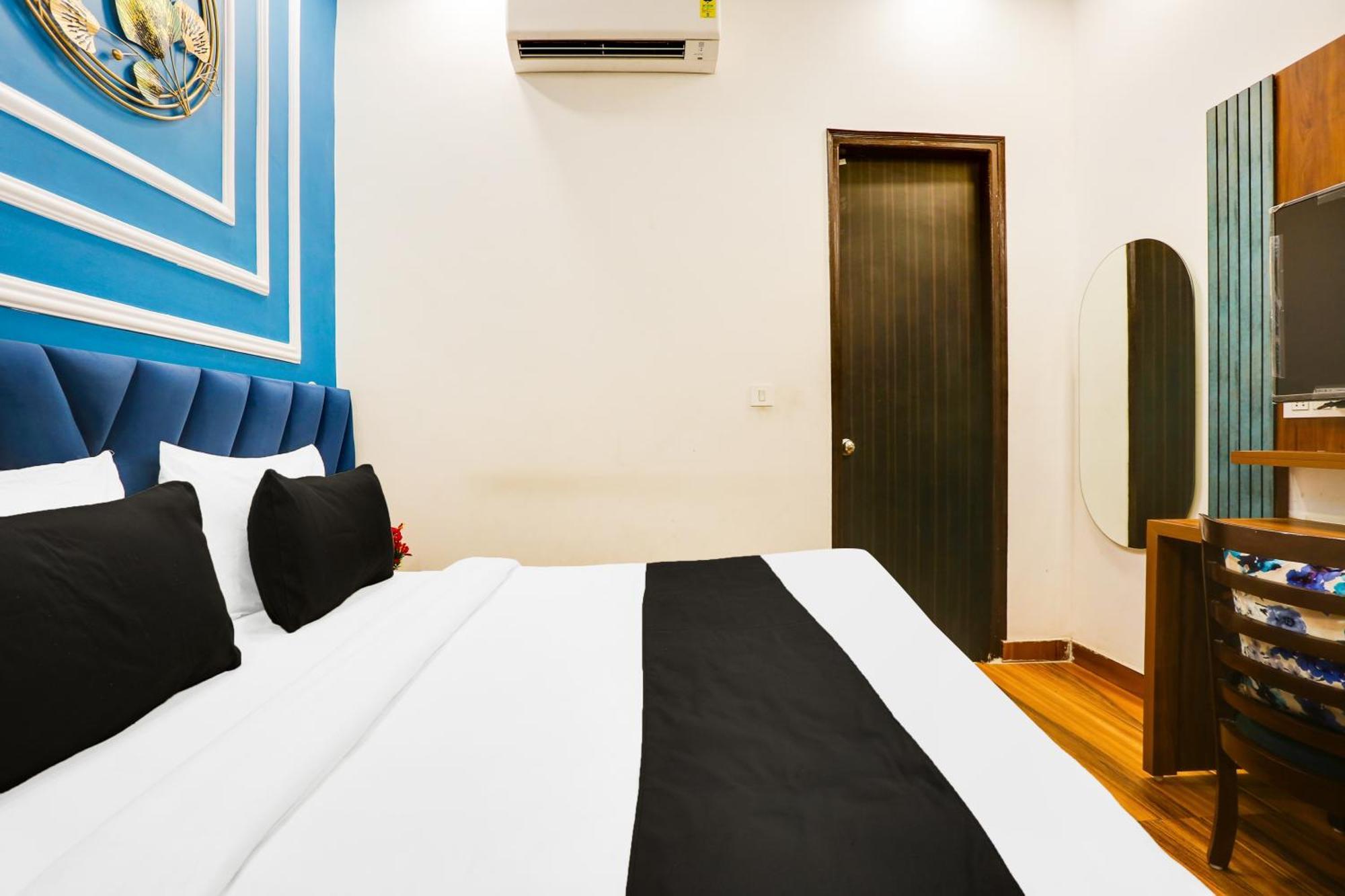 Hotel O Royal Guest House Garhi Harsaru Buitenkant foto