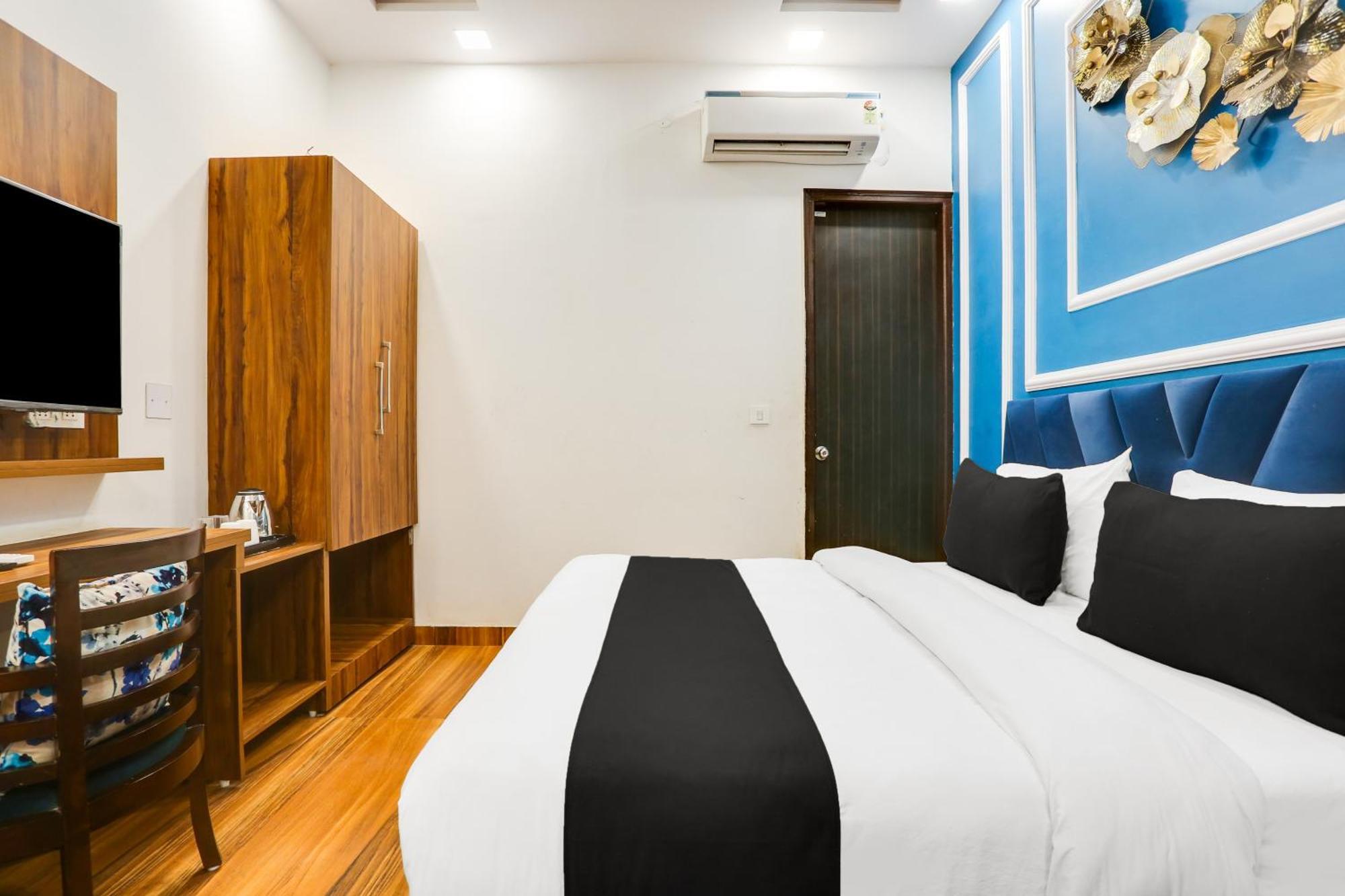 Hotel O Royal Guest House Garhi Harsaru Buitenkant foto